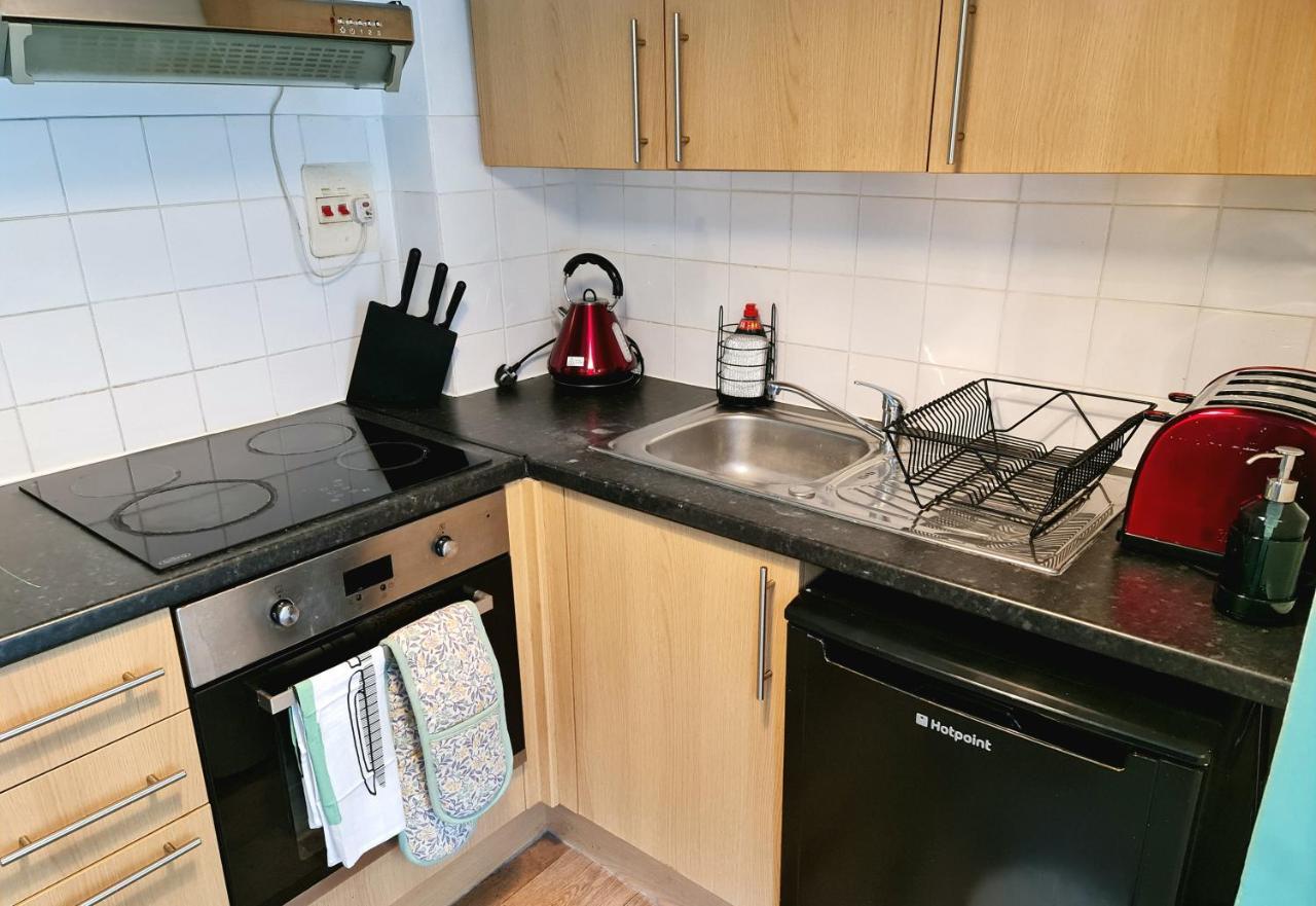 Elegant 1-Bedroom Apartment In Camden Town London Ngoại thất bức ảnh