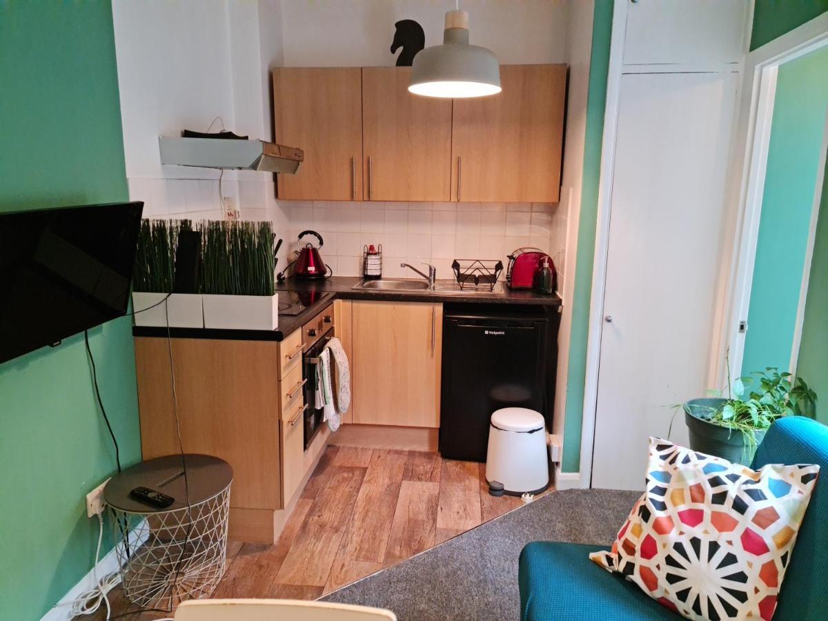 Elegant 1-Bedroom Apartment In Camden Town London Ngoại thất bức ảnh