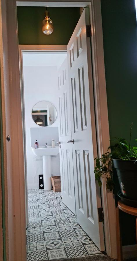 Elegant 1-Bedroom Apartment In Camden Town London Ngoại thất bức ảnh